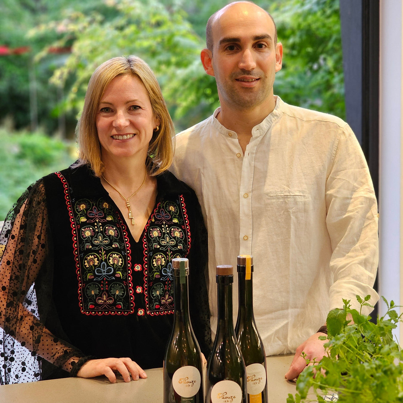 Alison & Mo, Ealing