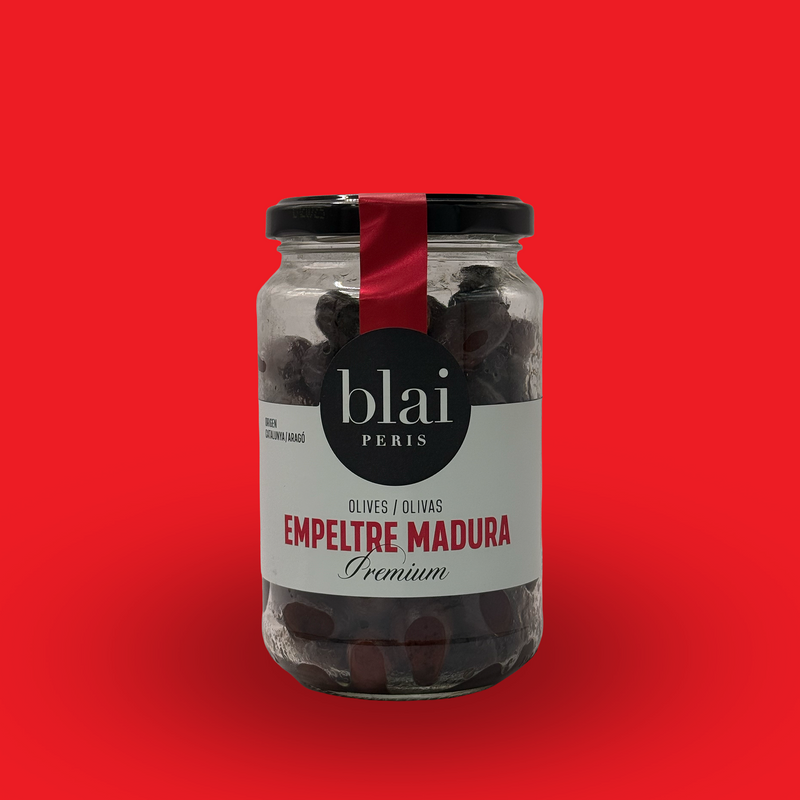 Black empeltre olives